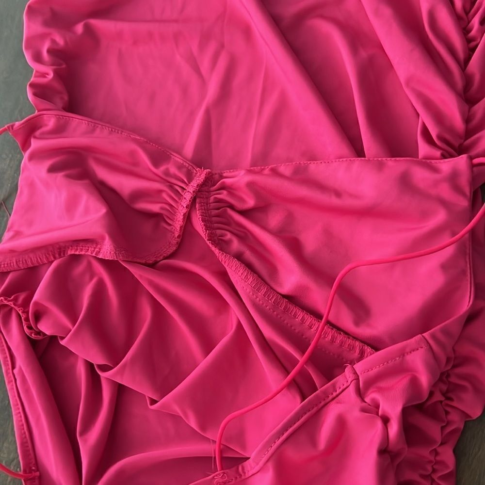 NWT Spaghetti Straps Bodycon Ruffle Hem Ruched Party , Cocktail Mini Dress - Picture 6 of 11